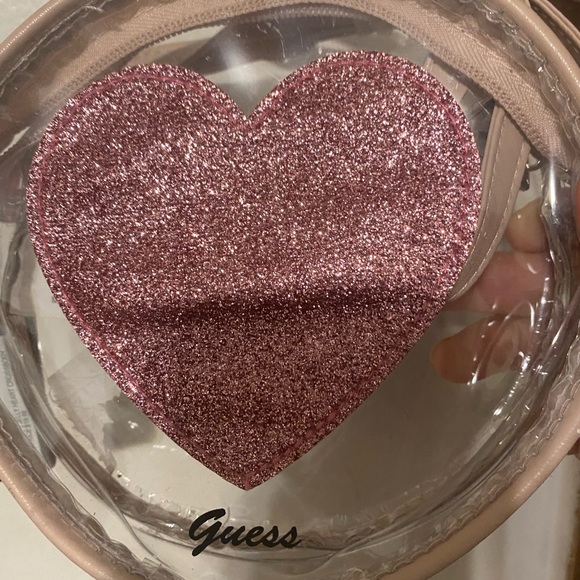 Guess bag for kids - Picture 1 of 3